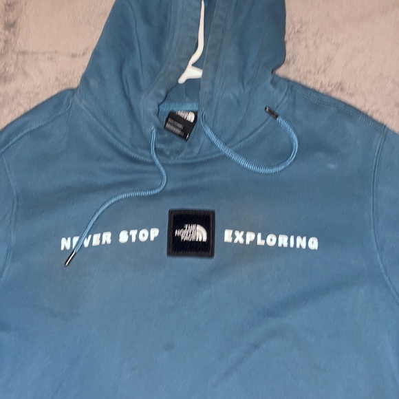 The North Face hoodie, Great Condition, fits to size - Picture 3 of 4